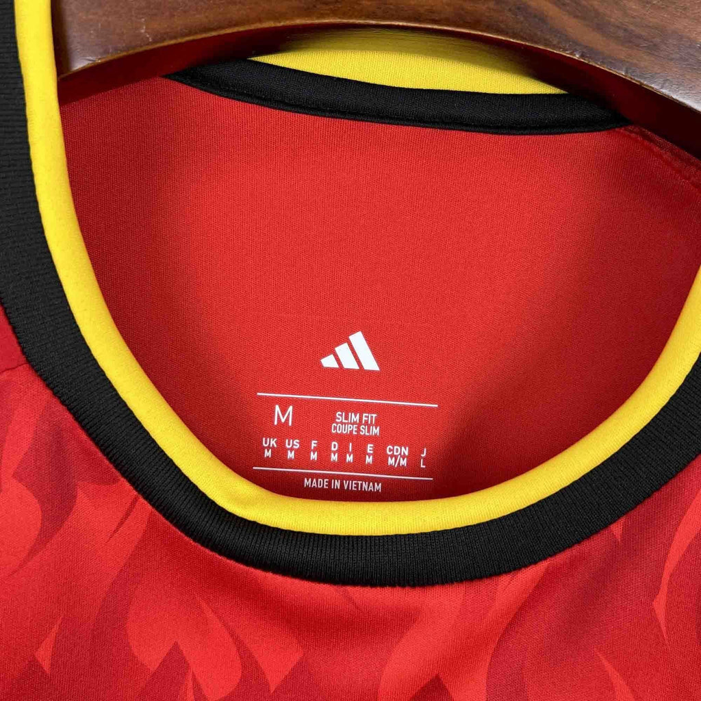 Camisa Pronta Entrega Seleção Bélgica Home 2026/27 - Adidas Torcedor Masculina - Vermelha/Amarela