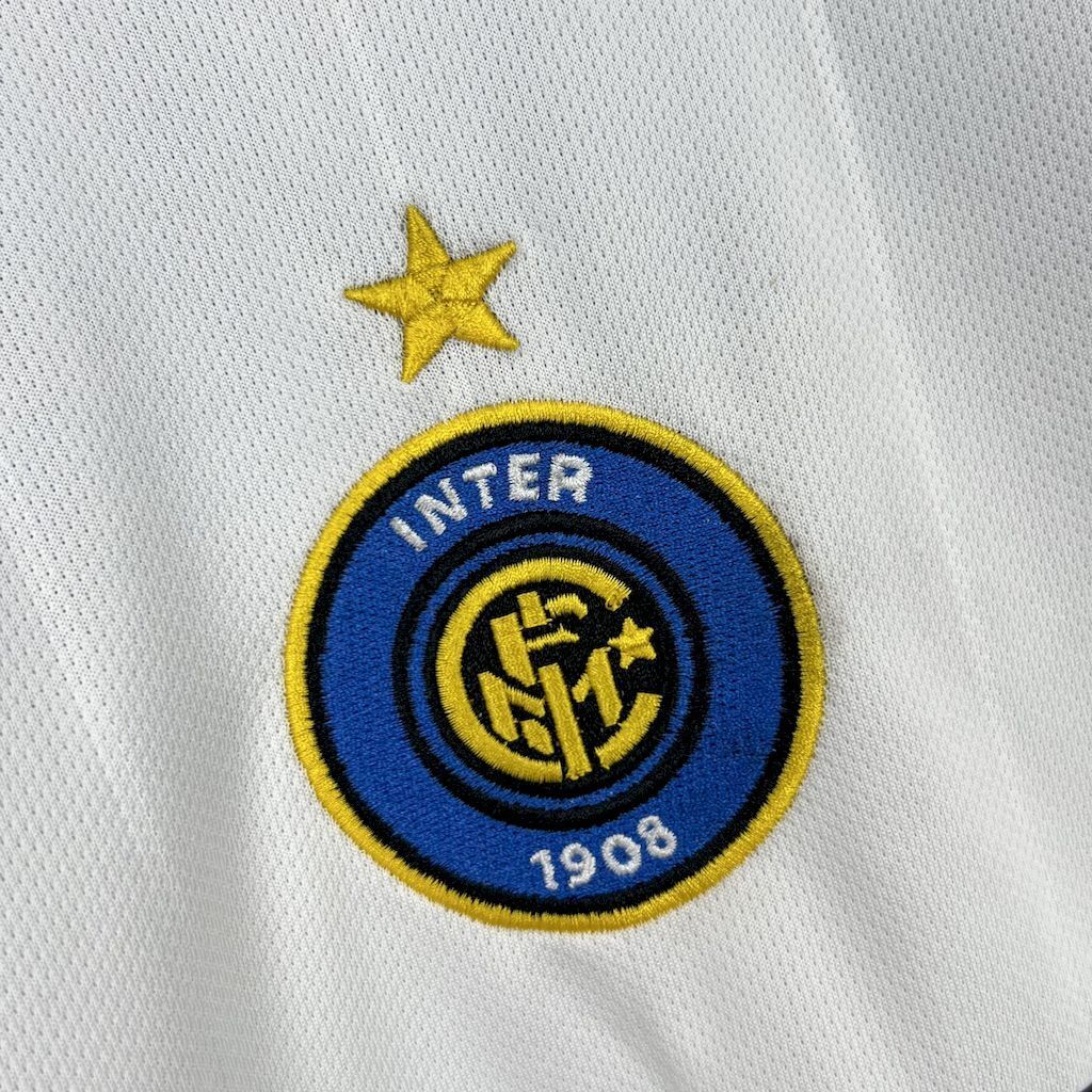 Camisa Pronta Entrega Inter de Milão Away 2004/05 - Nike Retrô Masculina - Branca/Azul