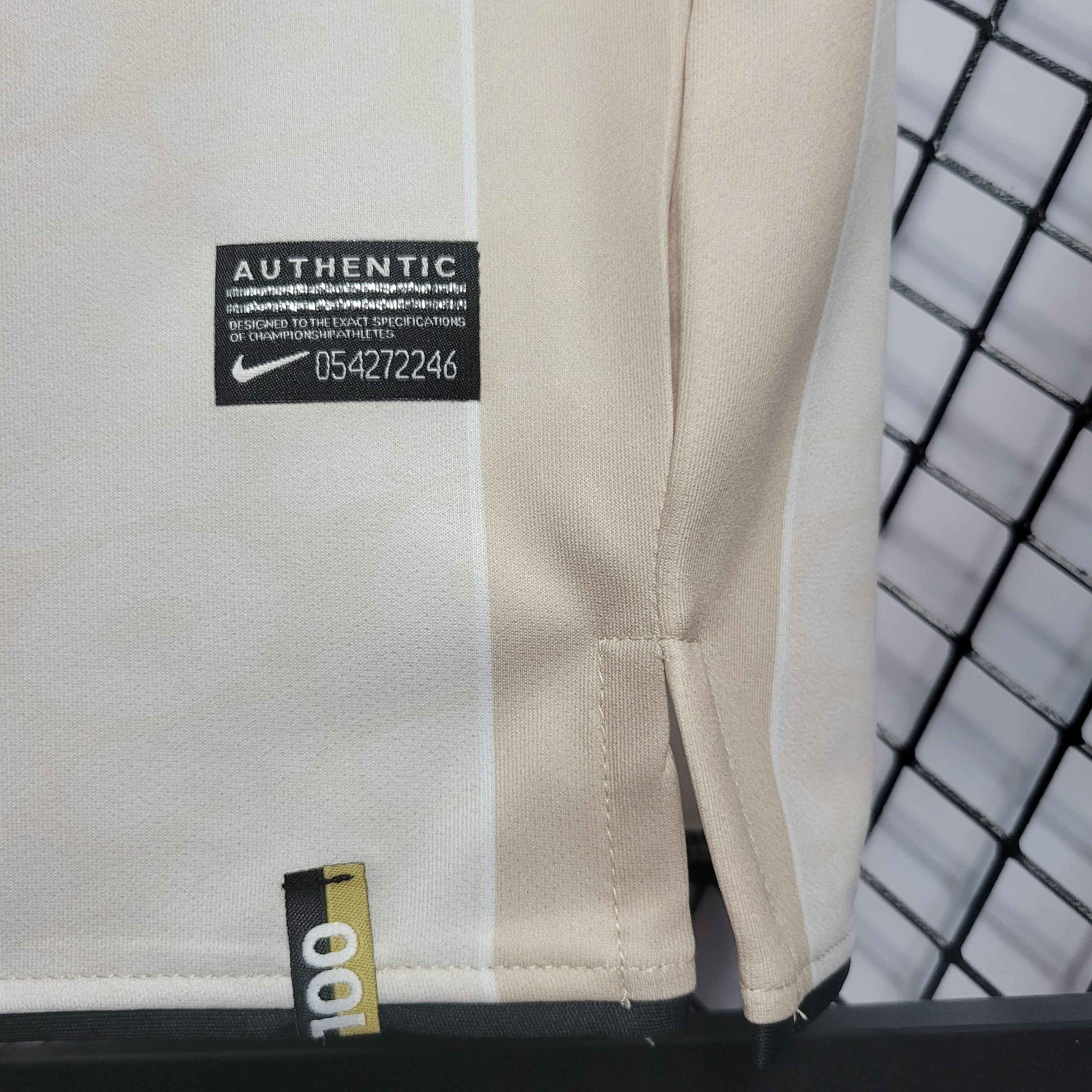Camisa Pronta Entrega Corinthians Edição Especial Centenária 2010/11 - Nike Retrô Masculina - Bege/Preta