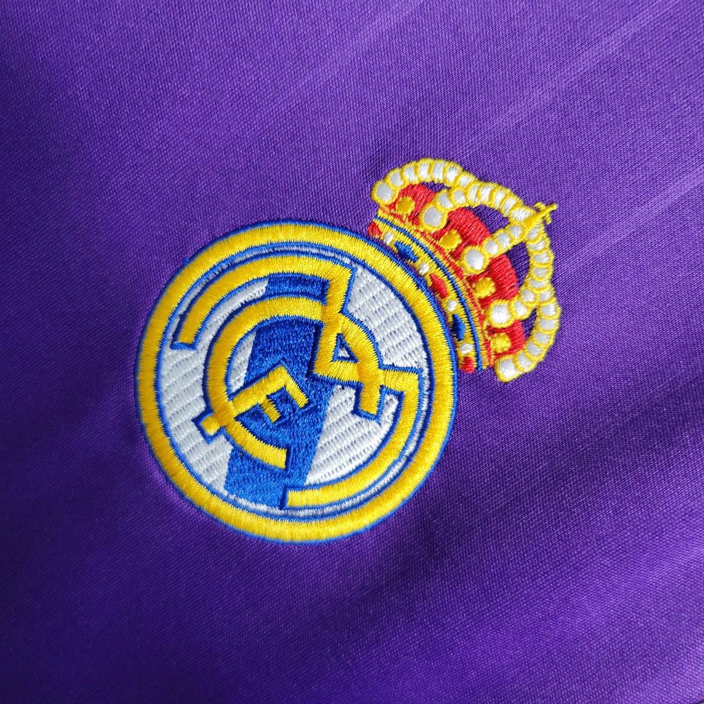 Camisa Pronta Entrega Real Madrid Away 2006/07 - Adidas Retrô Masculina - Roxa/Branca