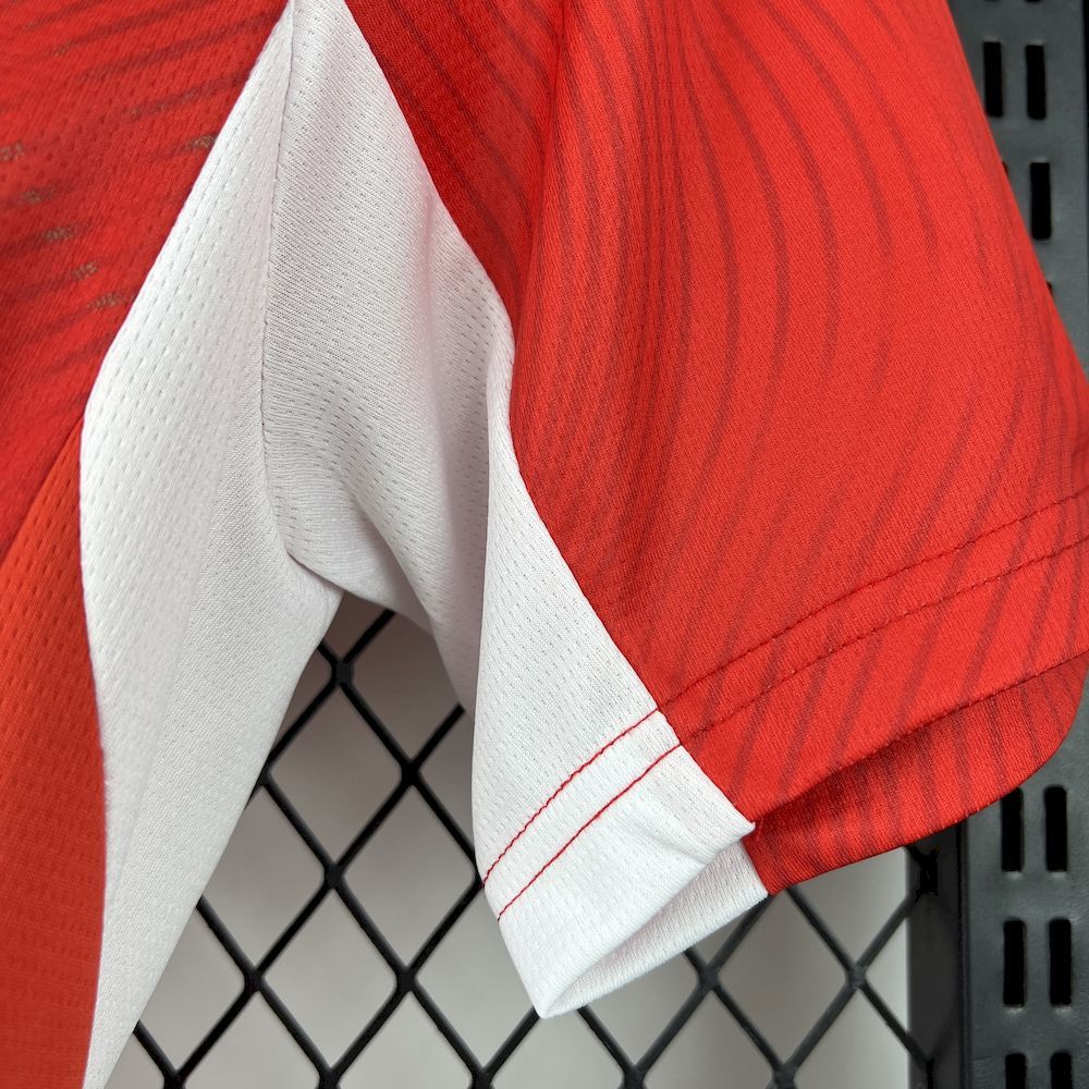 Camisa Pronta Entrega Seleção Suíça Home 2026/27 - Puma Torcedor Masculina - Vermelha/Branca