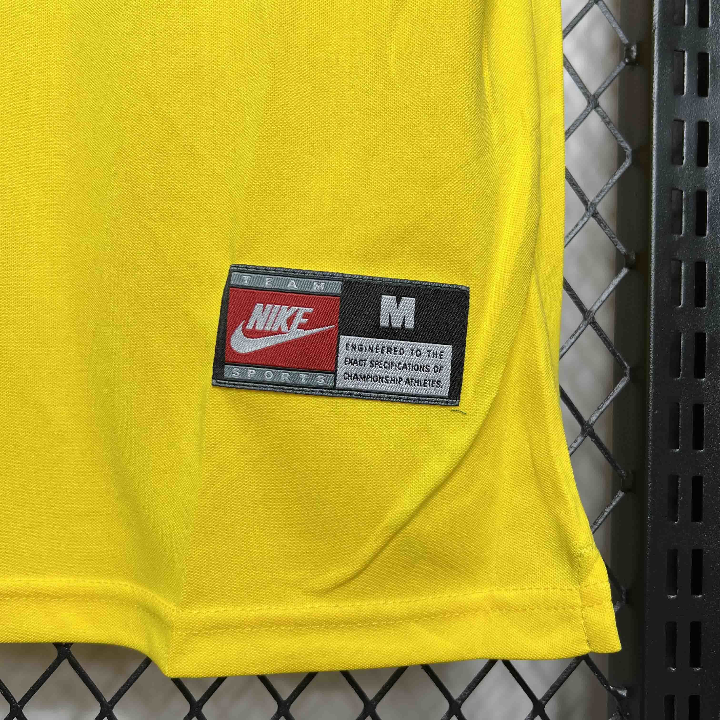 Camisa Pronta Entrega Seleção Brasil Home 1998/99 - Nike Retrô Masculina - Amarela/Verde