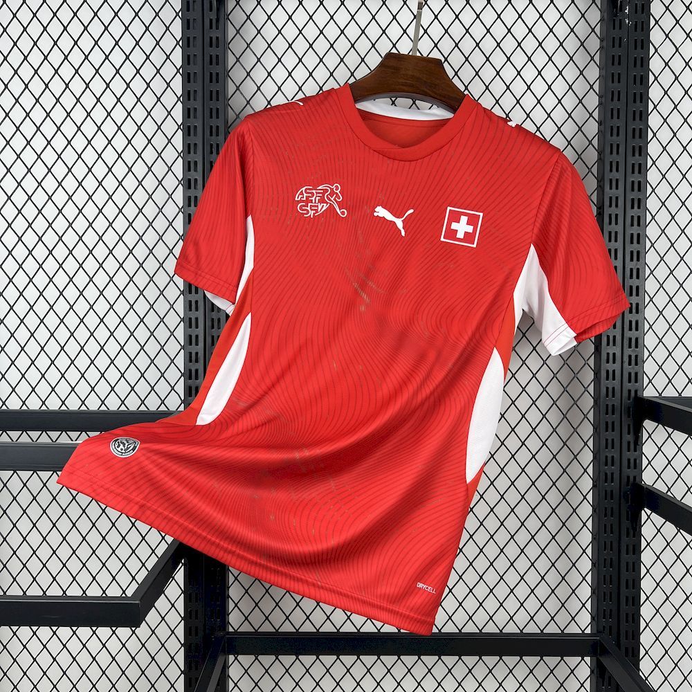 Camisa Pronta Entrega Seleção Suíça Home 2026/27 - Puma Torcedor Masculina - Vermelha/Branca