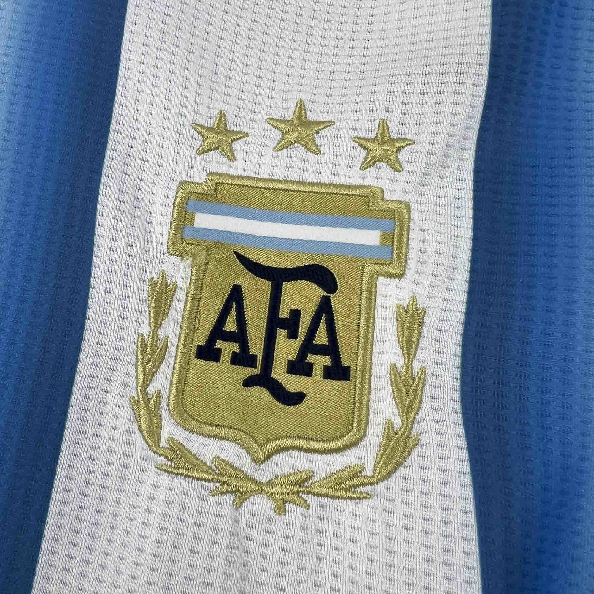 Camisa Pronta Entrega Seleção Argentina Home 2026/27 - Adidas Torcedor Masculina - Branca/Azul