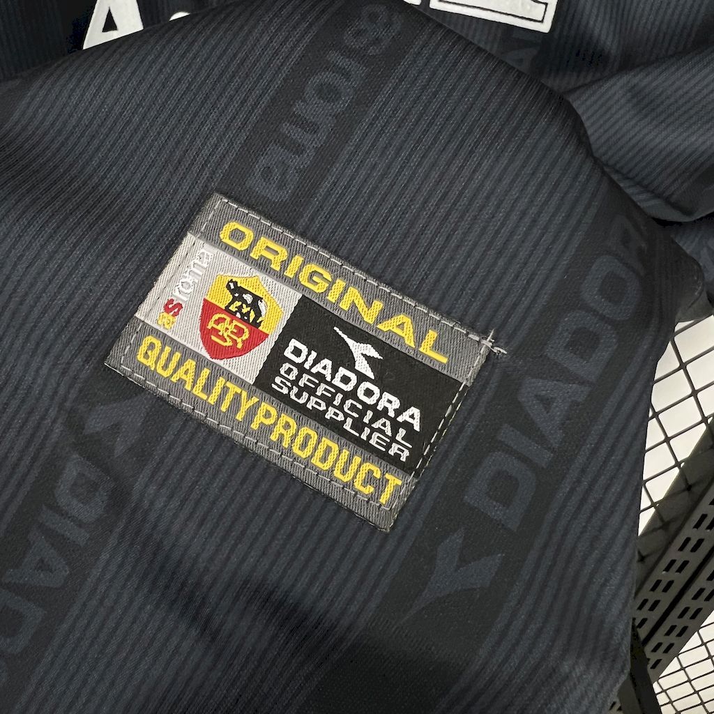 Camisa Pronta Entrega Roma Away 1999/00 - Diadora Retrô Masculina - Preta/Laranja