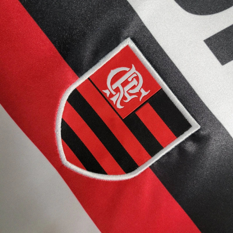 Camisa Pronta Entrega Flamengo 1986/87 - Umbro Retrô Masculina - Branca/Vermelha