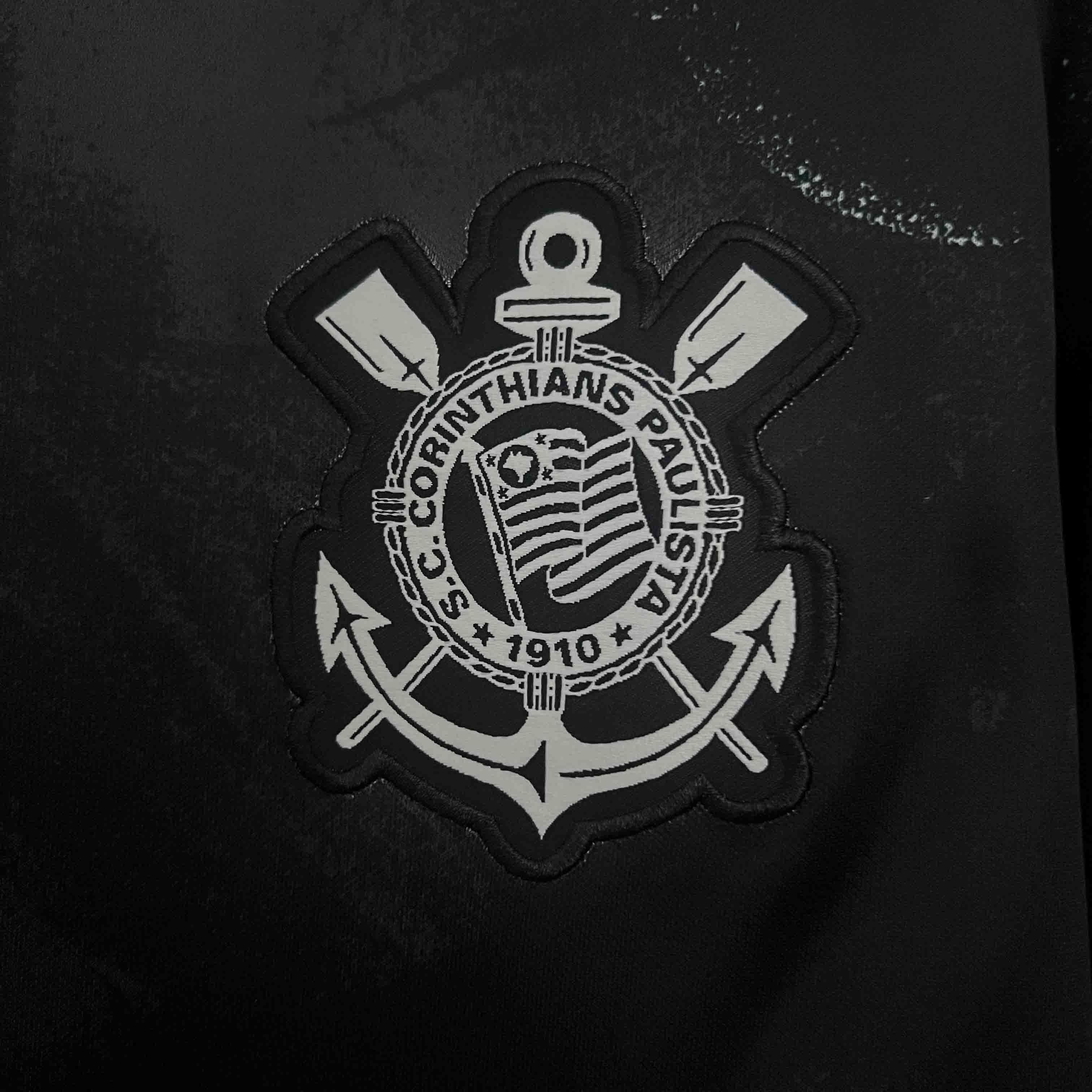 Camisa Pronta Entrega Corinthians Treino 2025/26 - Nike Torcedor Masculina - Preta/Branca
