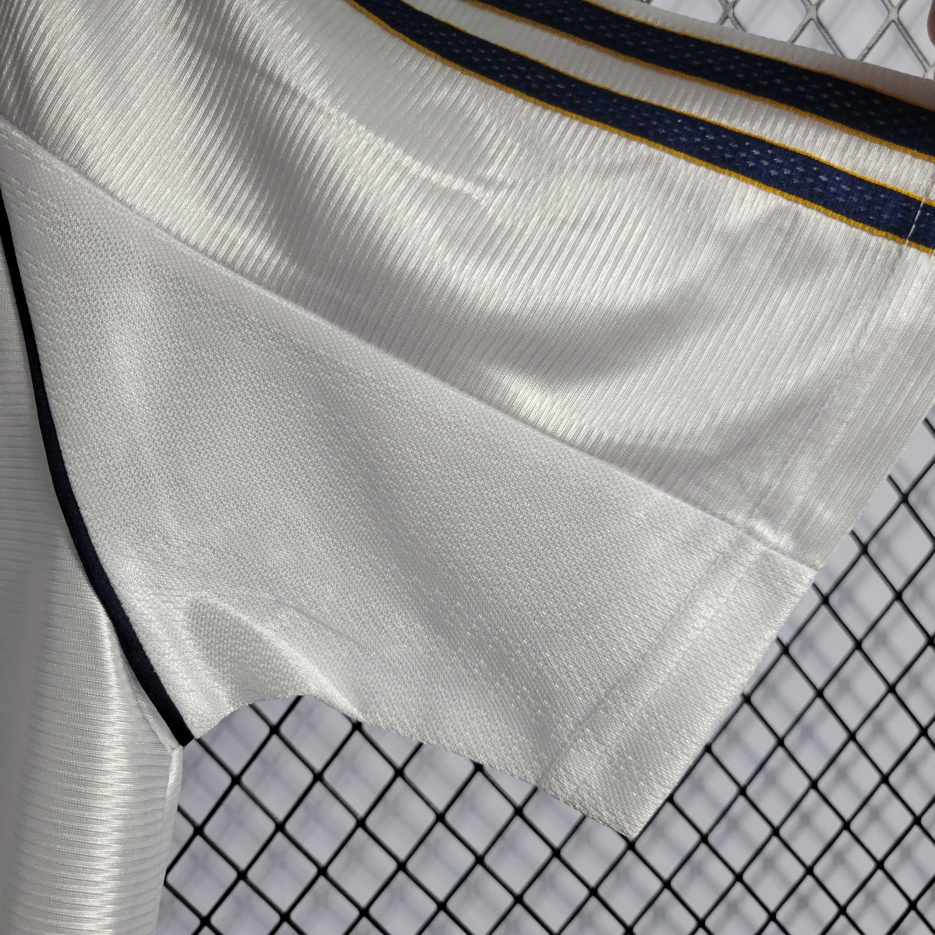 Camisa Pronta Entrega Real Madrid Home 1998/00 - Adidas Retrô Masculina - Branca/Azul