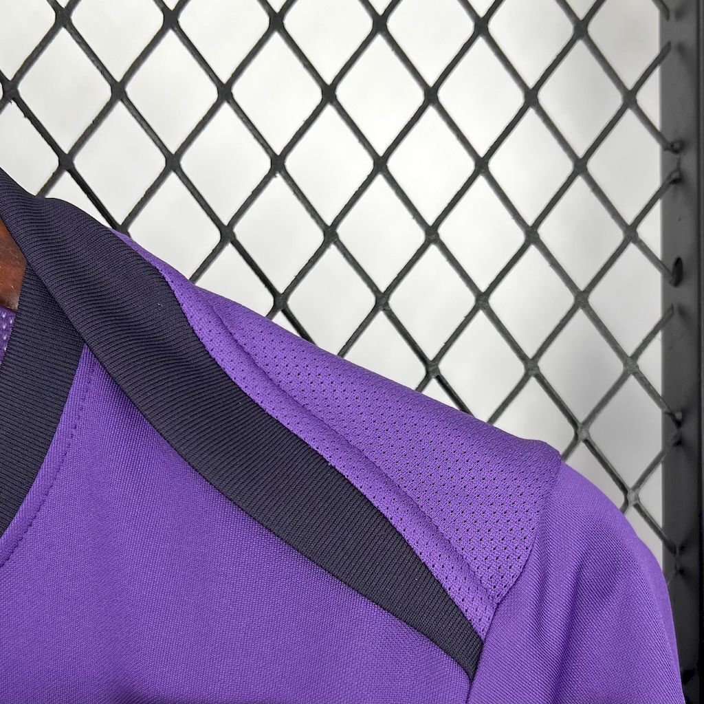 Camisa Pronta Entrega Corinthians Treino 2025/26 - Nike Torcedor Masculina - Roxa/Preta
