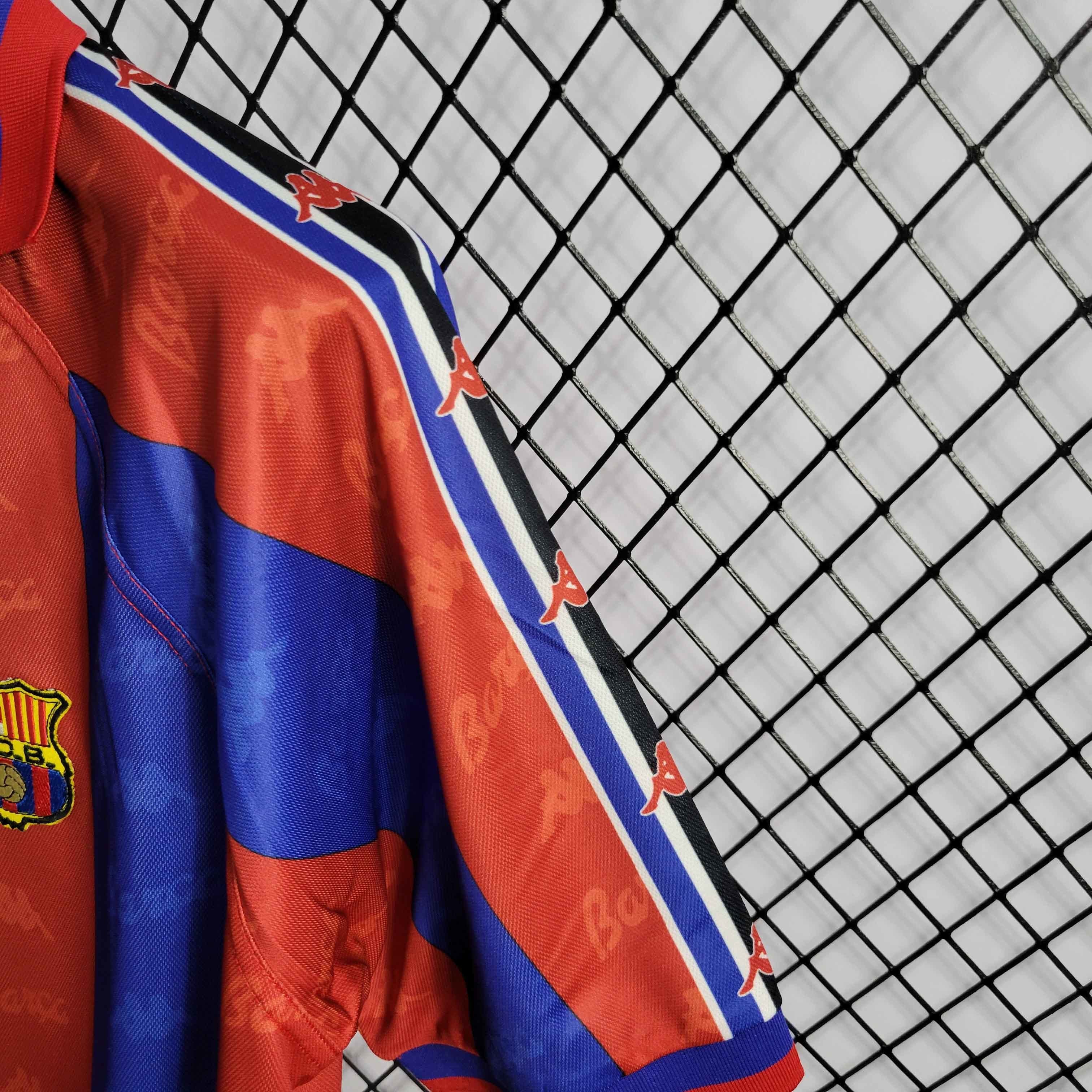 Camisa Pronta Entrega Barcelona Home 1996/97 - Kappa Retrô Masculina - Vermelha/Azul