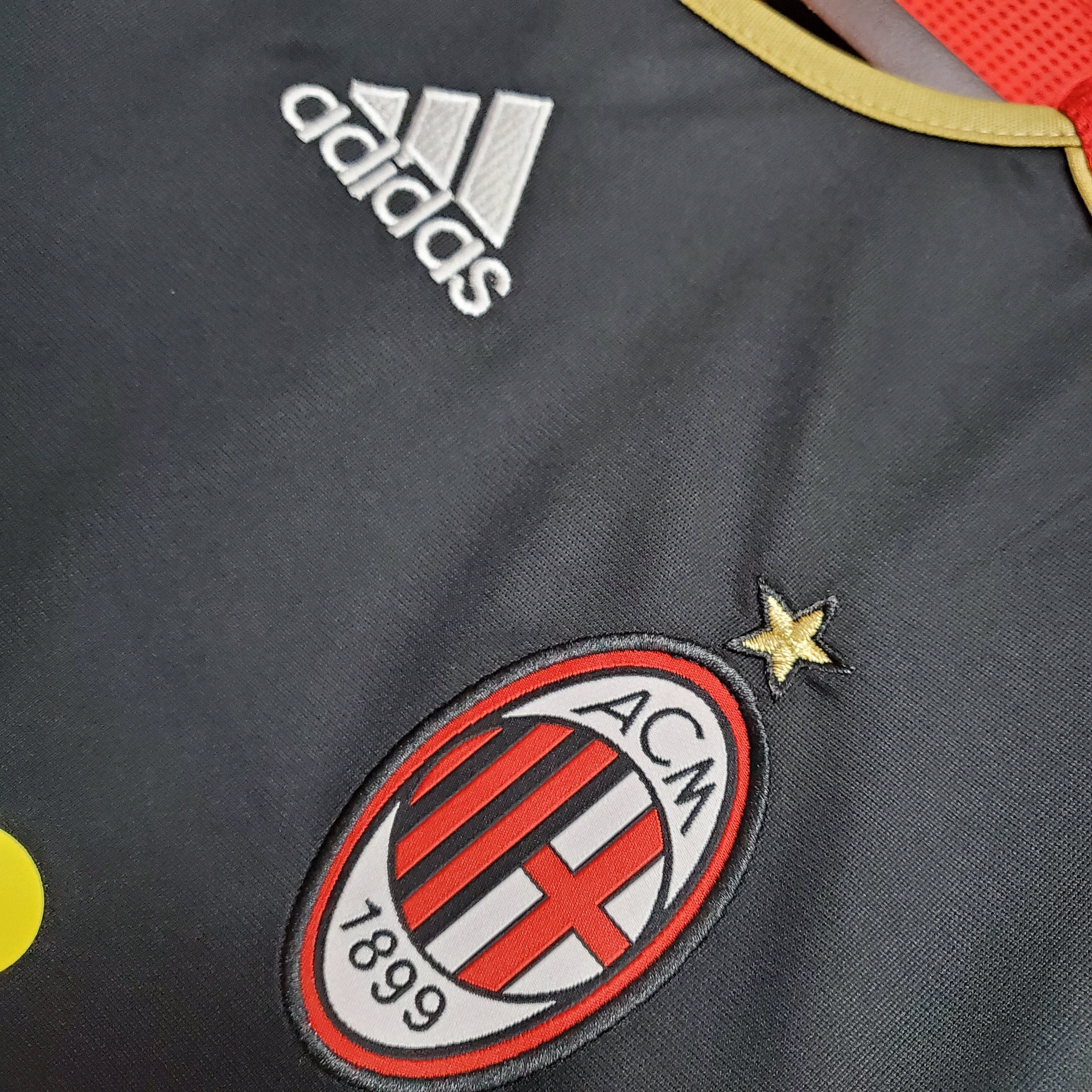 Camisa Pronta Entrega Milan Away 2006/07 - Adidas Retrô Masculina - Preta/Vermelha