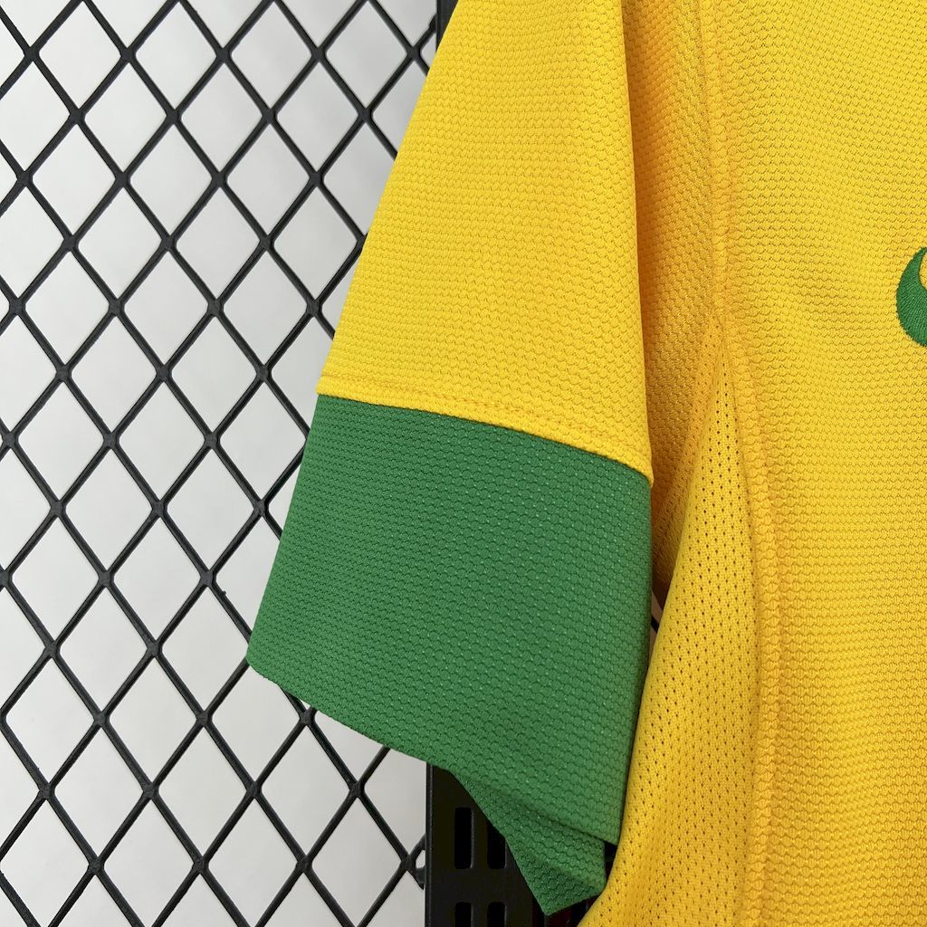 Camisa Pronta Entrega Seleção Brasil Home 2012/13 - Nike Retrô Masculina - Amarela/Verde