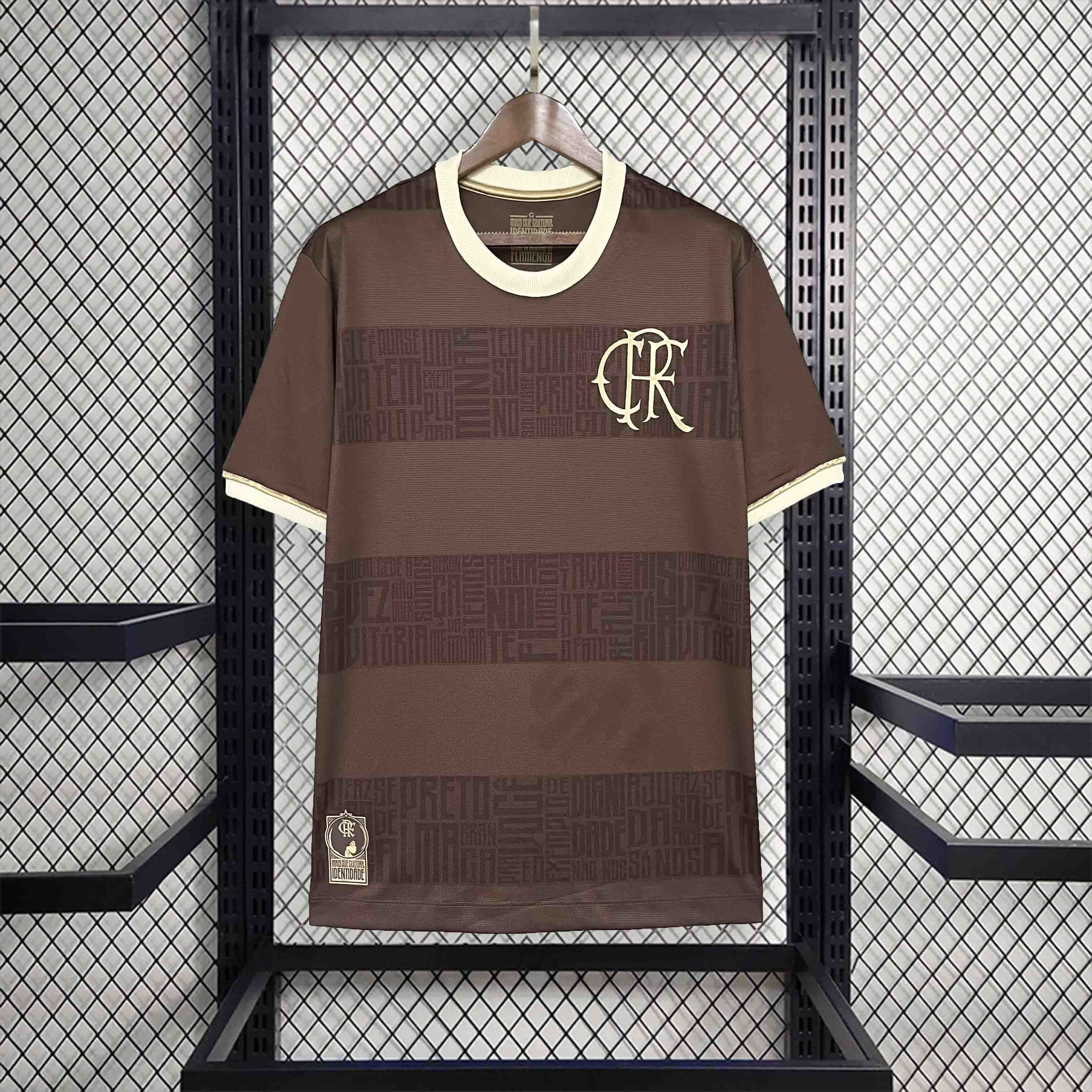 Camisa Pronta Entrega Flamengo Edição Especial 2024/25 - Torcedor Masculina - Marrom/Branca