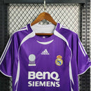 Camisa Pronta Entrega Real Madrid Away 2006/07 - Adidas Retrô Masculina - Roxa/Branca