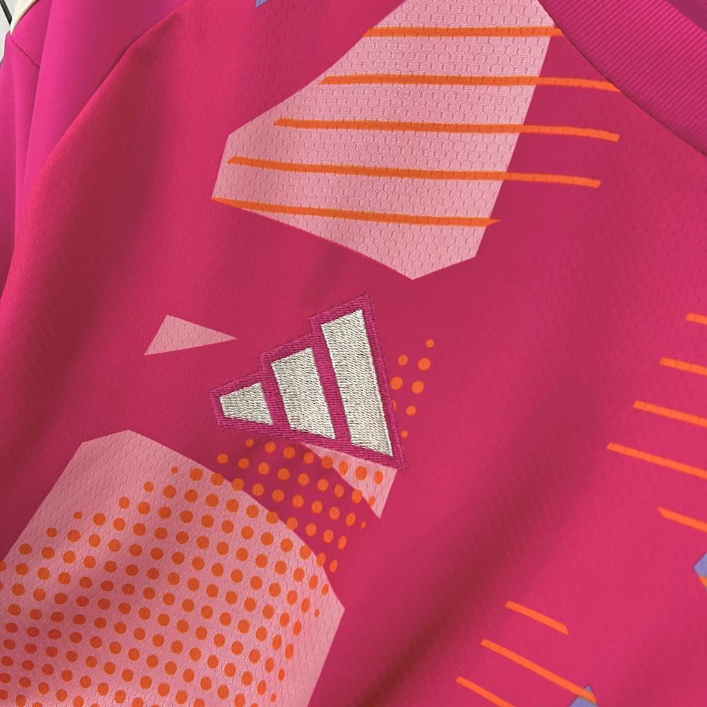 Camisa Pronta Entrega Flamengo Goleiro 2025/26 - Adidas Torcedor Masculina - Rosa