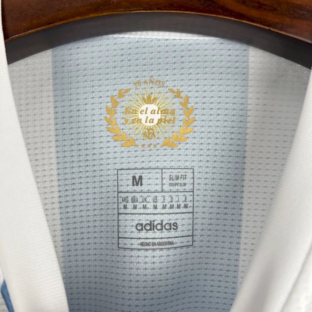 Camisa Pronta Entrega Seleção Argentina Edição Especial 2024/25 - Adidas Torcedor Masculina - Branca/Azul
