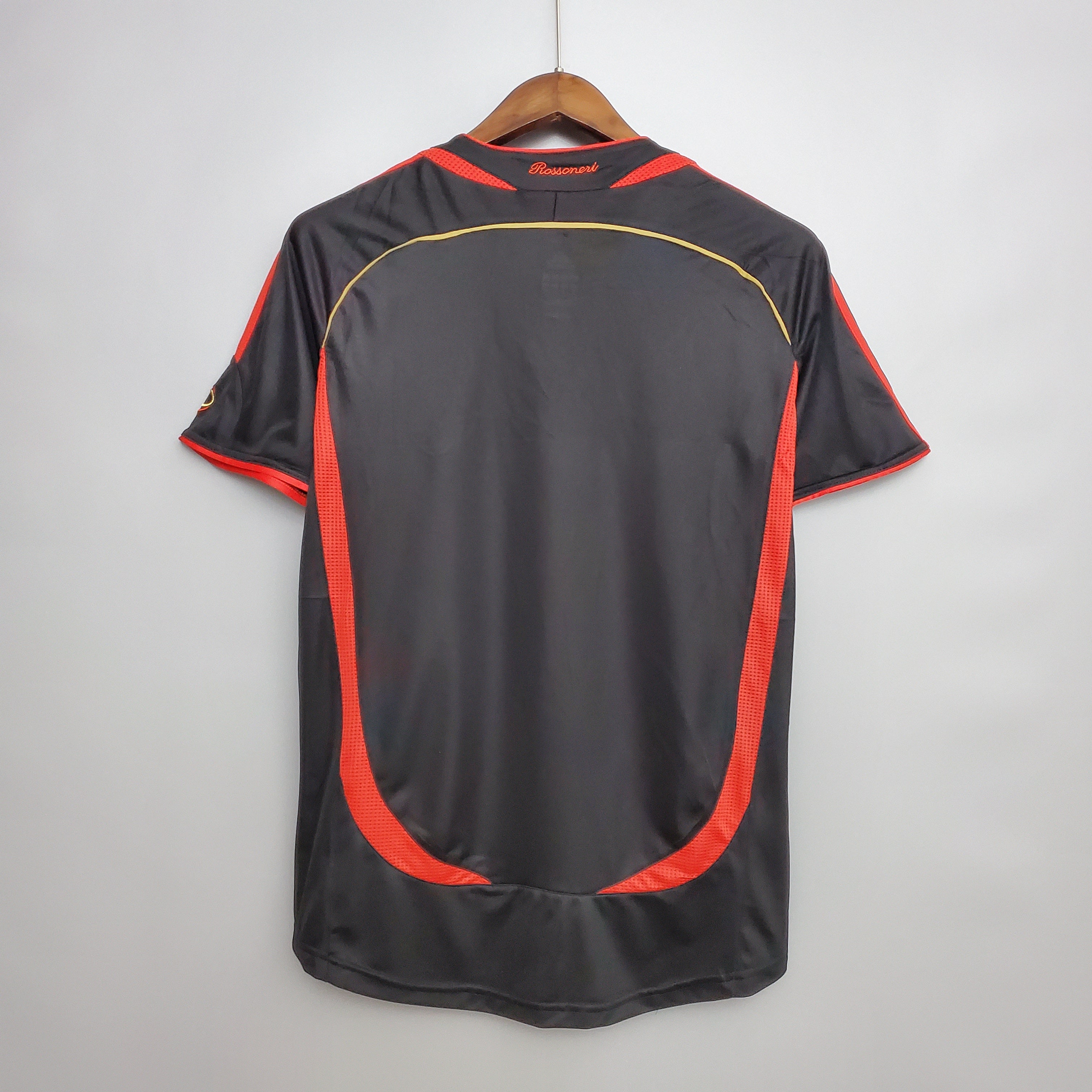Camisa Pronta Entrega Milan Away 2006/07 - Adidas Retrô Masculina - Preta/Vermelha