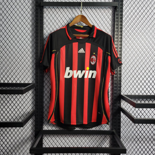 camisa-pronta-entrega-ac-milan-rossoneri-home-titular-1-2006-07-adidas-retro-masculina-masculino-bwin-vermelho-vermelha-preto-preta-kaka-sheva-shevchenko-pirlo-seedorf-nesta-maldini