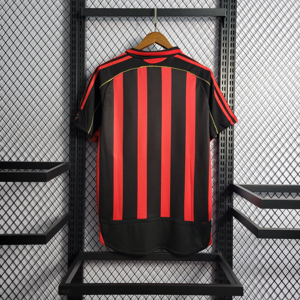 camisa-pronta-entrega-ac-milan-rossoneri-home-titular-1-2006-07-adidas-retro-masculina-masculino-bwin-vermelho-vermelha-preto-preta-kaka-sheva-shevchenko-pirlo-seedorf-nesta-maldini