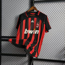 camisa-pronta-entrega-ac-milan-rossoneri-home-titular-1-2006-07-adidas-retro-masculina-masculino-bwin-vermelho-vermelha-preto-preta-kaka-sheva-shevchenko-pirlo-seedorf-nesta-maldini