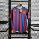 camisa-pronta-entrega-barcelona-barca-home-titular-1-2005-06-nike-retro-masculina-masculino-vermelho-vermelha-azul-ronaldinho-messi-etoo-deco-xavi-puyol