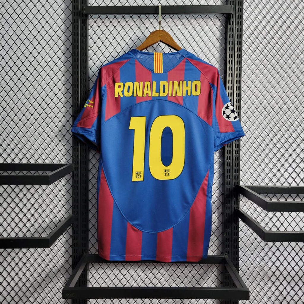 camisa-pronta-entrega-barcelona-barca-home-titular-1-2005-06-nike-retro-masculina-masculino-vermelho-vermelha-azul-ronaldinho-messi-etoo-deco-xavi-puyol