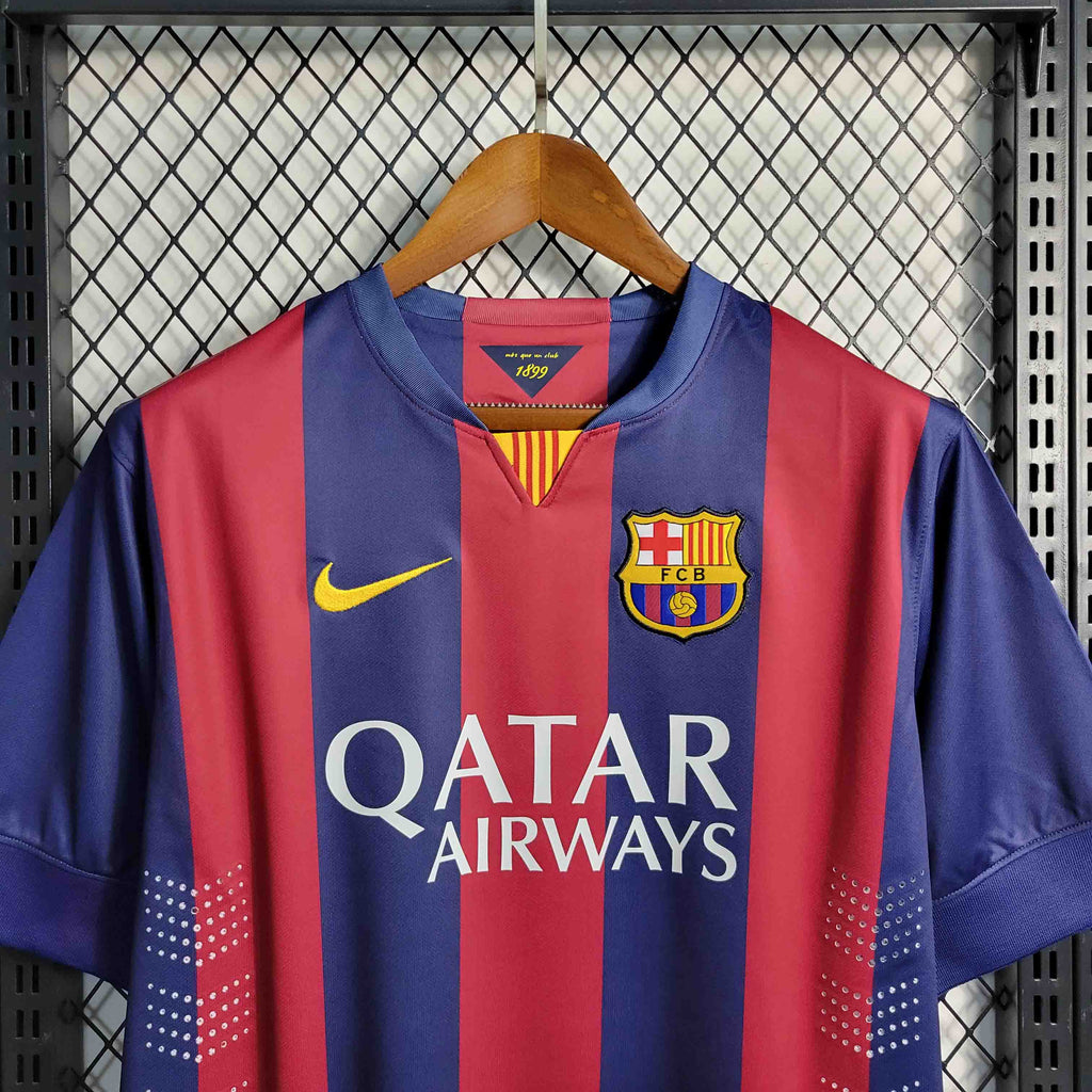 camisa-pronta-entrega-barcelona-blaugrana-home-titular-1-2014-15-nike-retro-masculina-masculino-qatar-airways-la-liga-champions-vermelho-vermelha-azul-messi-neymar-suarez-xavi-iniesta-pique