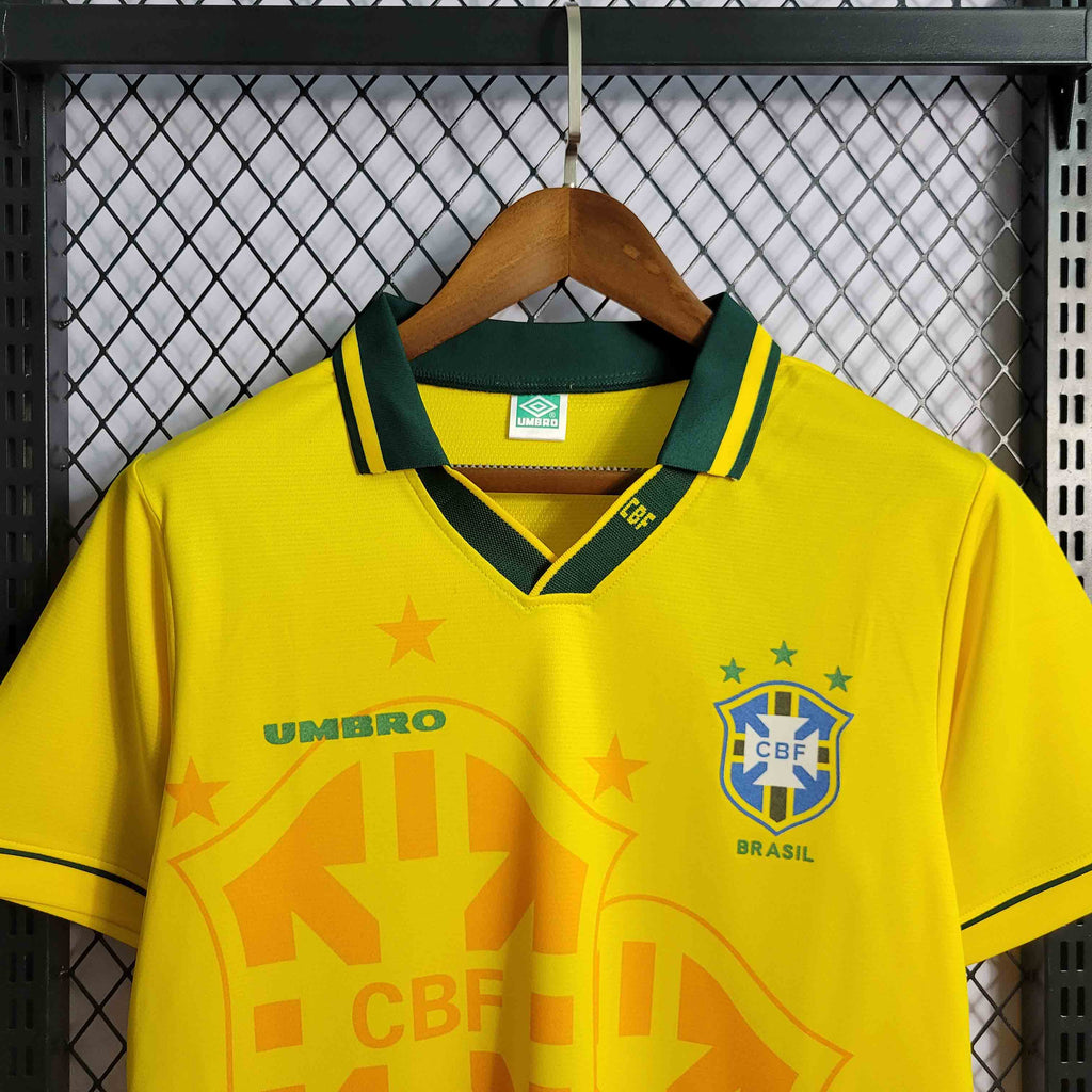 camisa-pronta-entrega-brasil-selecao-brasileira-home-titular-1-1993-94-nike-retro-masculina-masculino-copa-america-amarelo-amarela-verde-bebeto-romario-rafael-alberto-cafu-roberto-carlos