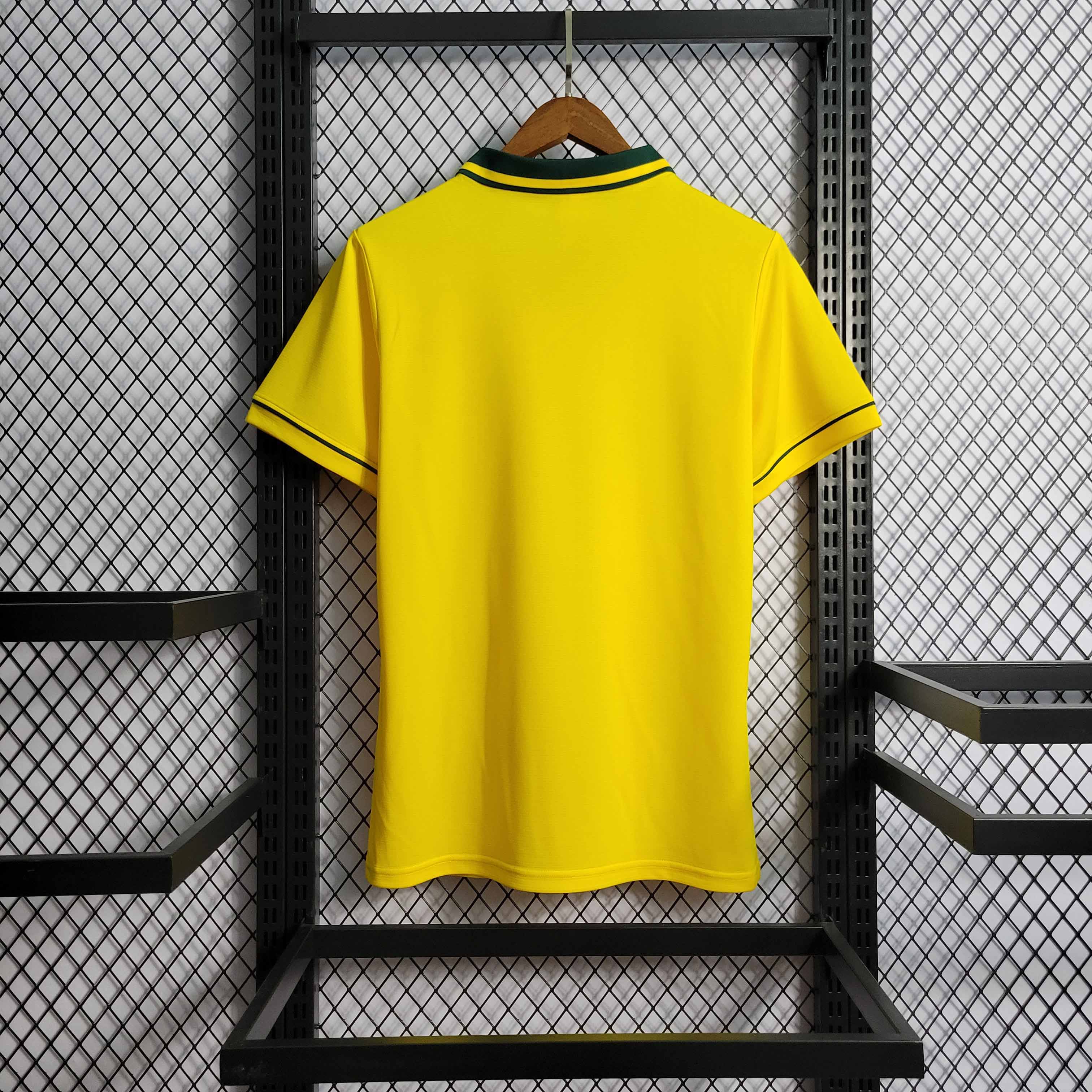 camisa-pronta-entrega-brasil-selecao-brasileira-home-titular-1-1993-94-nike-retro-masculina-masculino-copa-america-amarelo-amarela-verde-bebeto-romario-rafael-alberto-cafu-roberto-carlos