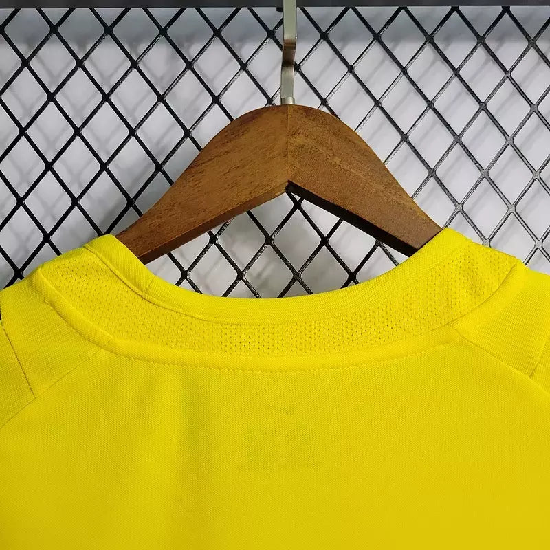 camisa-pronta-entrega-brasil-selecao-brasileira-home-titular-1-2002-nike-retro-masculina-masculino-amarelo-amarela-verde-ronaldo-rivaldo-ronaldinho-cafu-roberto-carlos