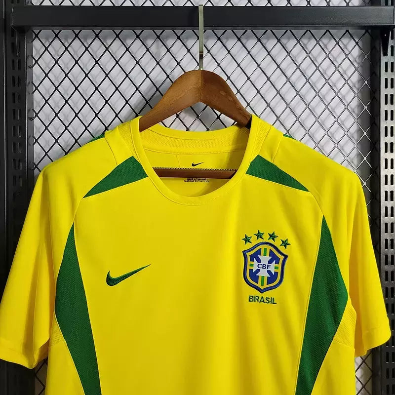 camisa-pronta-entrega-brasil-selecao-brasileira-home-titular-1-2002-nike-retro-masculina-masculino-amarelo-amarela-verde-ronaldo-rivaldo-ronaldinho-cafu-roberto-carlos