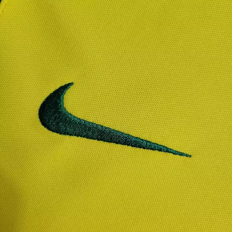 camisa-pronta-entrega-brasil-selecao-brasileira-home-titular-1-2002-nike-retro-masculina-masculino-amarelo-amarela-verde-ronaldo-rivaldo-ronaldinho-cafu-roberto-carlos