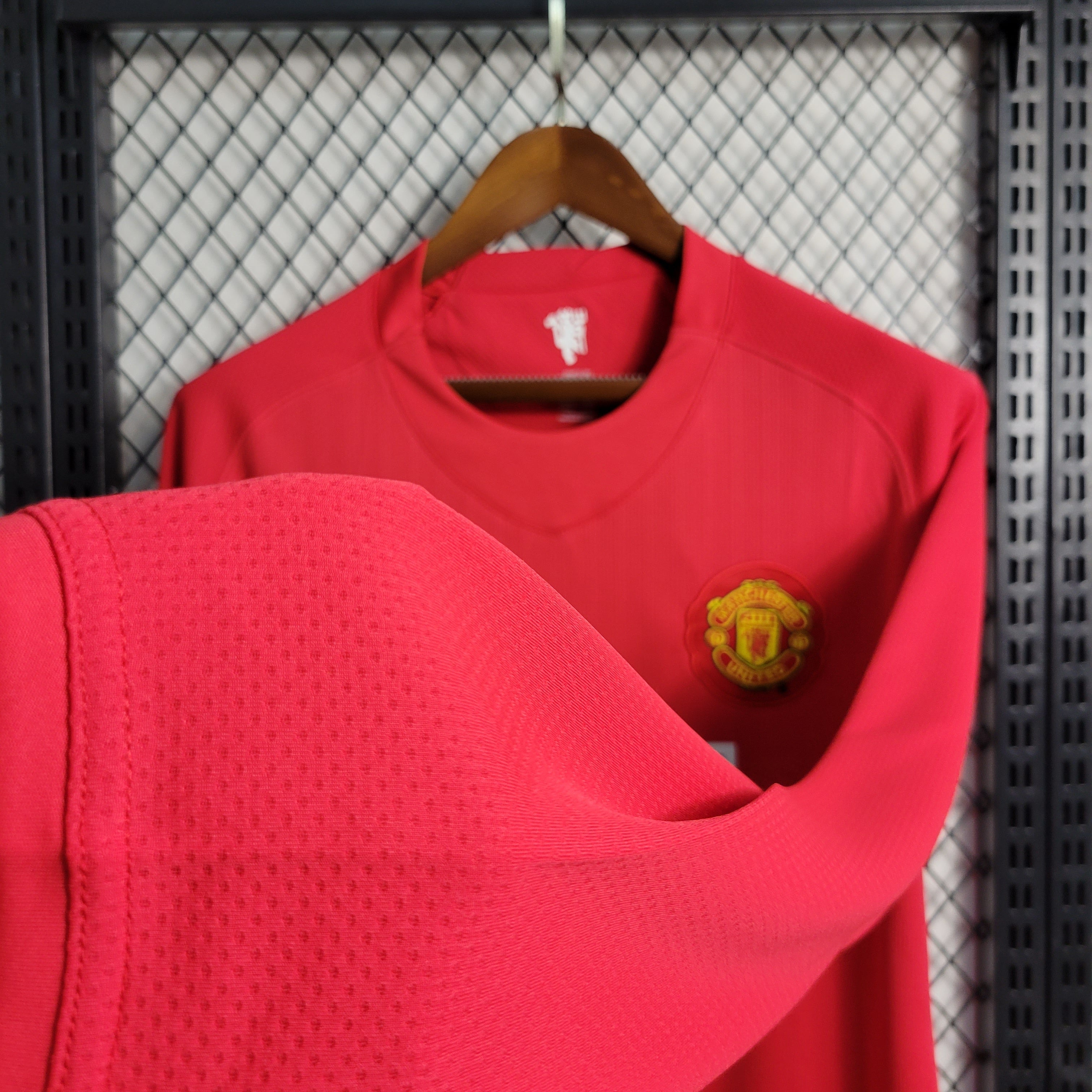 camisa-pronta-entrega-manchester-united-diabos-vermelhos-home-titular-1-2007-08-nike-retro-masculina-masculino-manga-longa-aig-premier-league-champions-vermelho-vermelha-preto-preta-cristiano-ronaldo-rooney-tevez-giggs-scholes-carrick-evra-vidic-ferdinand-park-nani-anderson
