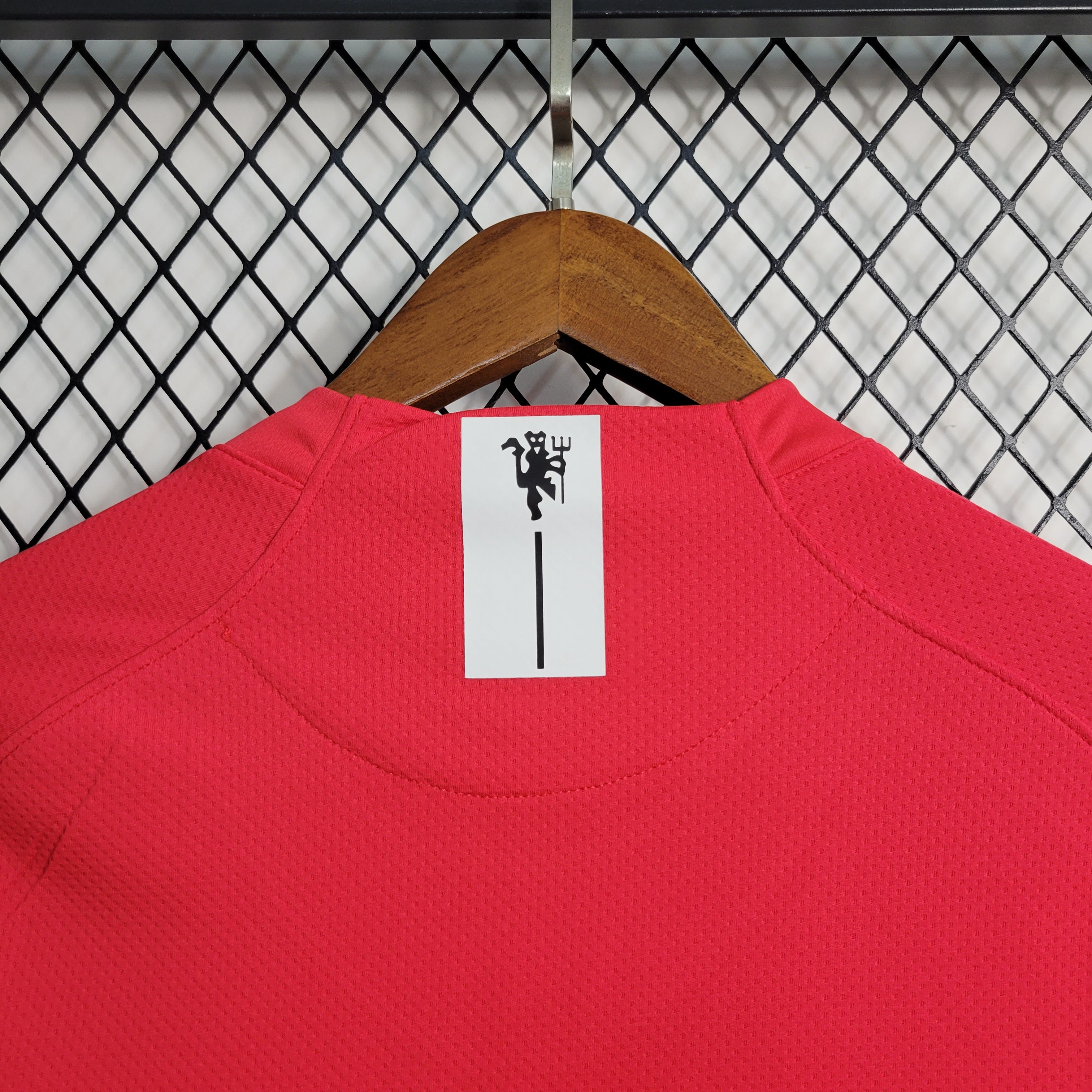 camisa-pronta-entrega-manchester-united-diabos-vermelhos-home-titular-1-2007-08-nike-retro-masculina-masculino-manga-longa-aig-premier-league-champions-vermelho-vermelha-preto-preta-cristiano-ronaldo-rooney-tevez-giggs-scholes-carrick-evra-vidic-ferdinand-park-nani-anderson