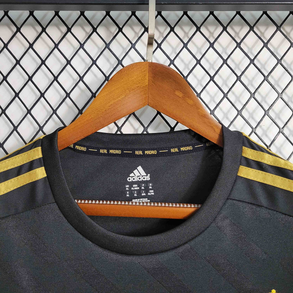camisa-pronta-entrega-real-madrid-merengues-away-reserva-2-2011-12-adidas-retro-masculina-masculino-bwin-la-liga-champions-preto-cristiano-ronaldo-benzema-ozil-modric-kaka-marcelo-ramos-di-maria-arbeloa-pepe-callejon-higuain