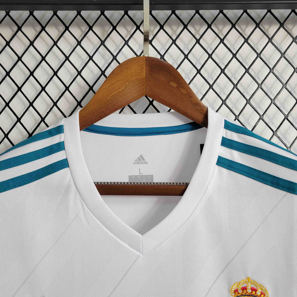 camisa-pronta-entrega-real-madrid-merengues-home-titular-1-2017-18-adidas-retro-masculina-masculino-fly-emirates-la-liga-champions-branco-branca-azul-cristiano-ronaldo-benzema-bale-ramos-modric-kroos