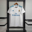 camisa-pronta-entrega-real-madrid-merengues-home-titular-1-2017-18-adidas-retro-masculina-masculino-fly-emirates-la-liga-champions-branco-branca-azul-cristiano-ronaldo-benzema-bale-ramos-modric-kroos