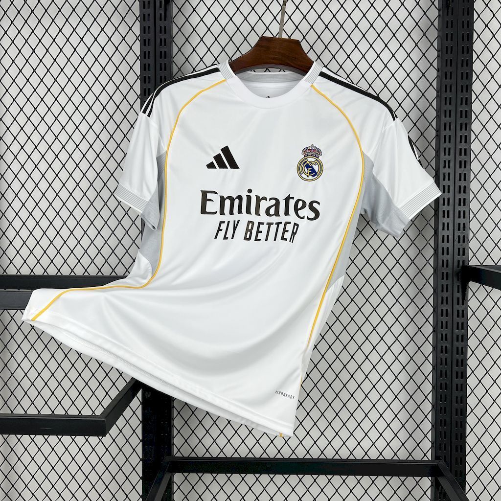 Camisa Pronta Entrega Real Madrid Home 2025/26 -  Adidas Torcedor Masculina - Branca/Cinza