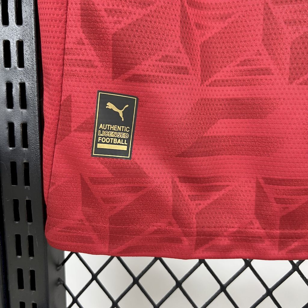 Camisa Pronta Entrega Valencia Away 2025/26 - Puma Torcedor Masculina - Vermelha/Laranja
