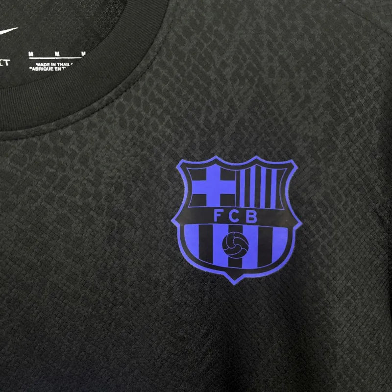Camisa Pronta Entrega Barcelona Edição Kobe Bryant 2025/26 - Torcedor Masculina - Preta/Roxa