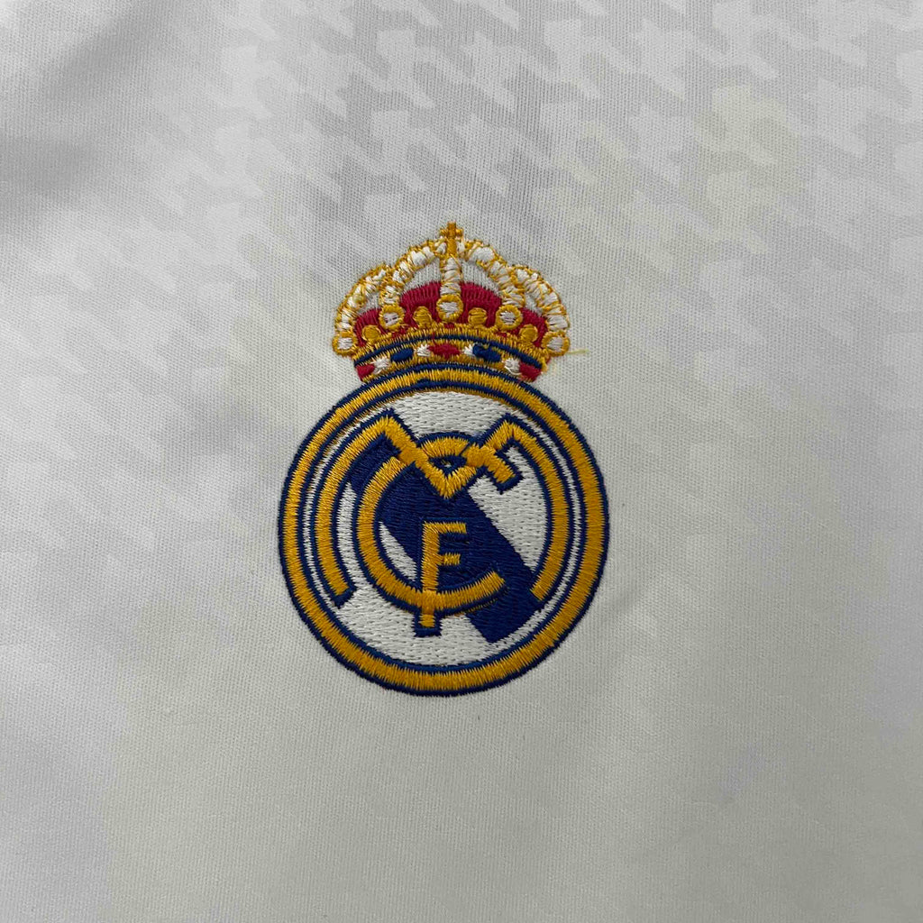 Camisa Pronta Entrega Real Madrid Home 2024/25 - Adidas Torcedor Masculina - Branca/Preta