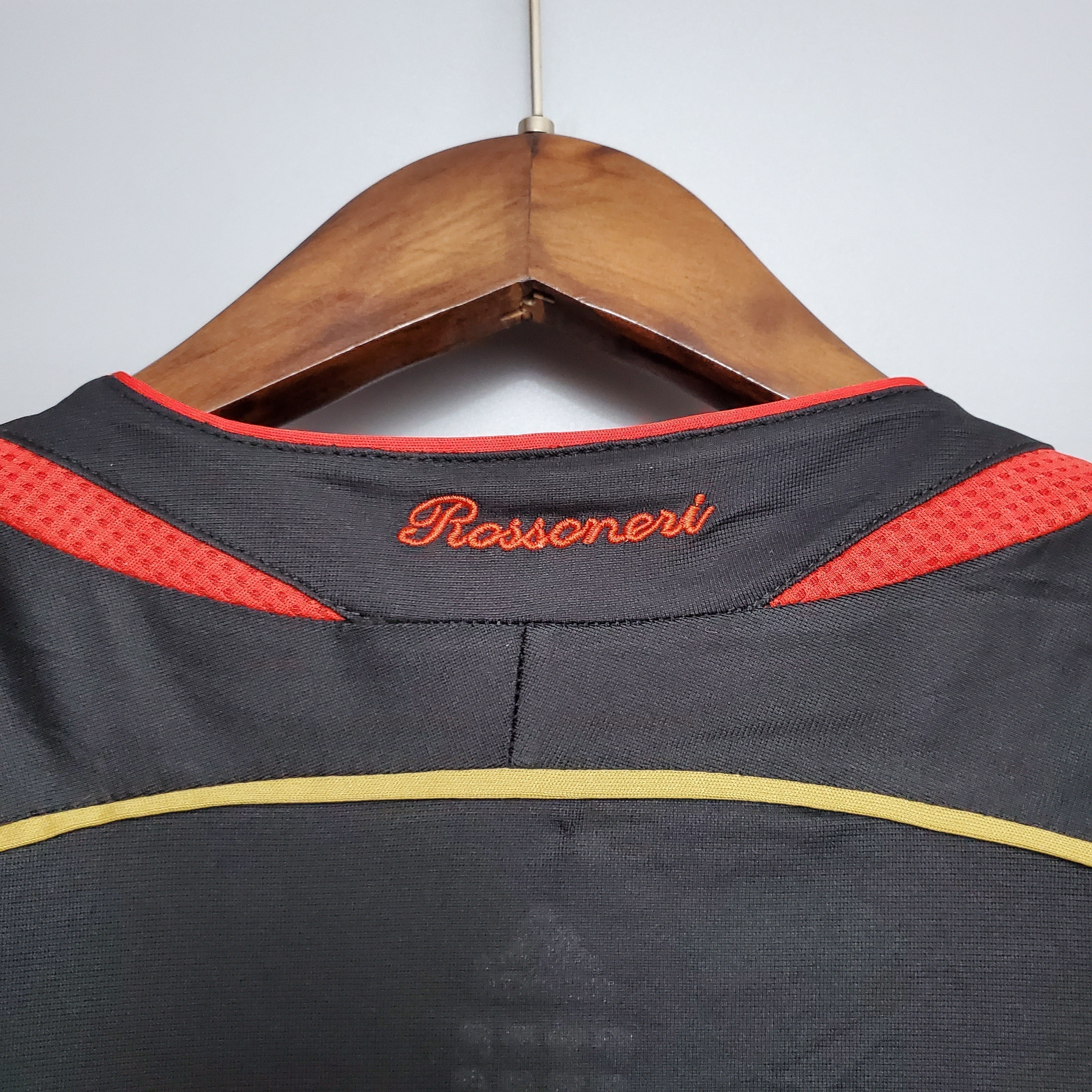 Camisa Pronta Entrega Milan Away 2006/07 - Adidas Retrô Masculina - Preta/Vermelha